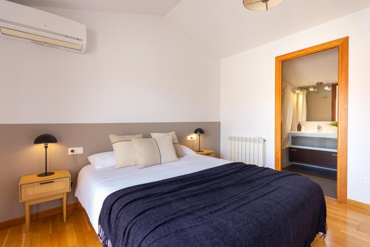 Elegante Duplex En Terrassa, Barcelona Apartment Exterior photo